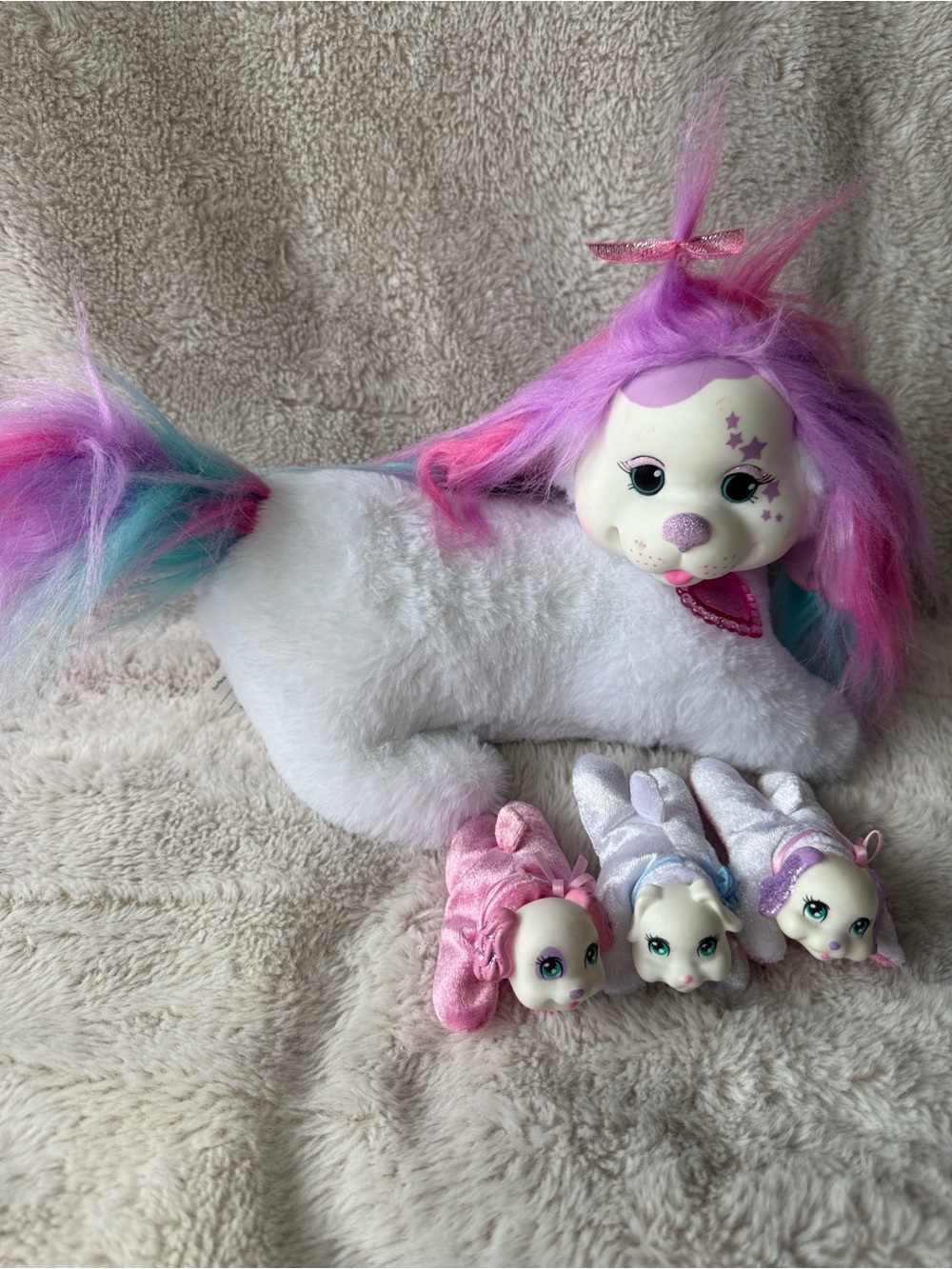 Puppy Surprise Penny White Dog Rainbow Hair with 3 Puppies Babies